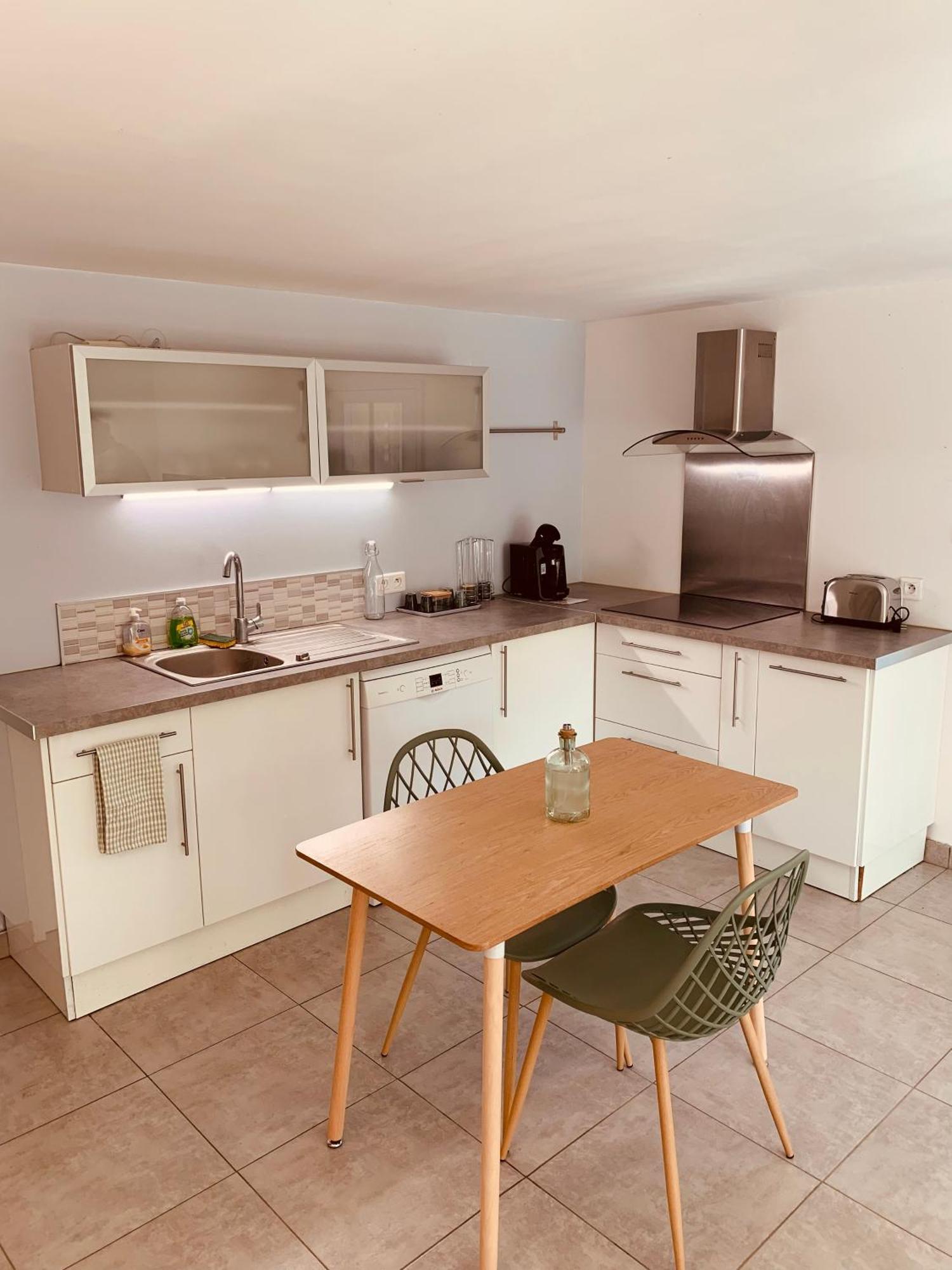 Appartement Independant Avec Jardin Et Acces Piscine Nîmes Extérieur photo